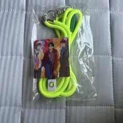 ミセスグリーンアップル　スマホショルダー