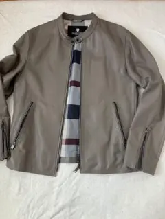 Item thumbnail for item e637c993-3bd2-42af-be8e-43aa6f24fd4b