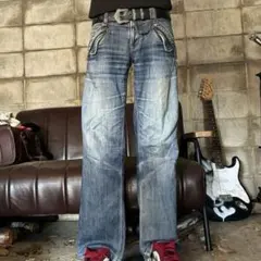 Item thumbnail for item 0a443771-95f3-424d-a928-8e054cb5b904