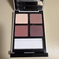 TOM FORD アイカラー クォード 01R ローズティーズのサムネイル