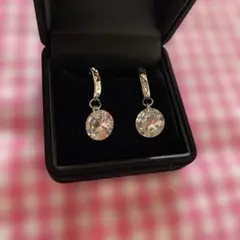 クリスタルドロップ型シルバーピアス