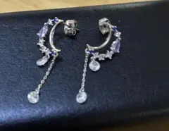 コトモノマルシェ 月型チェーン付きピアス