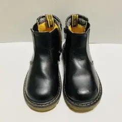 ブラックレザーサイドジッパーブーツ　入学式　卒園式