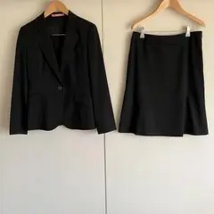 値下げしました！【ウォッシャブルスーツ】ストレッチ有りジャケット・フレアスカート