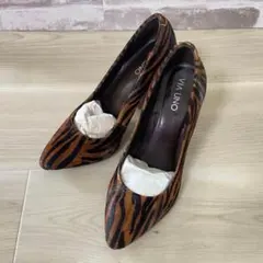 Item thumbnail for item c3efe78c-cdcd-4580-a88a-e71d3fc2bff5