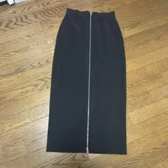 GU フロントジップナローロングスカート
