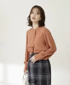 【美品】ブラウス　Nドット　ボウタイ風のサムネイル