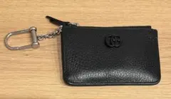✨極美品✨GUCCI フラグメントケース GG ロゴ シボ革 ブラック - メルカリ