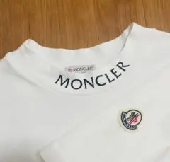 24時間以内発送】MONCLER Tシャツ薄ベージュ - メルカリ