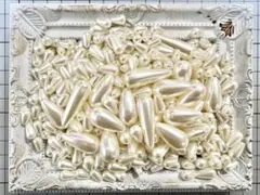 パール風しずく型ホワイトビーズ 大量セット♡