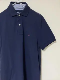 【美品】TOMMY HILFIGER トミーヒルフィガー　ポロシャツ　ネイビーのサムネイル