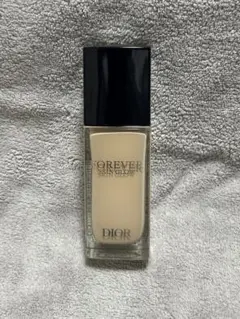 Dior スキングロウファンデーション 0N
