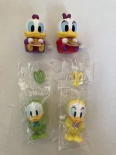 東京ディズニーリゾート　ガチャガチャ　ドナルド　デイジー　4点セット