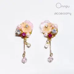 No.86 一点物　桜舞い散るビジューピアス＆イヤリング　サクラ　ピンク