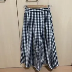 GU タックフレアミディスカート