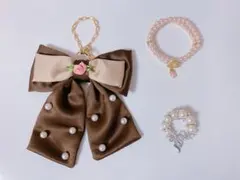 ニナス　青木美沙子　リボンチャーム　茶色　ブレスレット　レディース　ブローチ