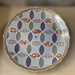 美濃焼　前畑陶器　庫山　輪花　金彩　　七宝紋　大皿　飾り皿　盛皿