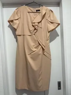 【新品同様】GIRL フリルデザイン ベージュドレス