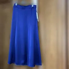 LAUTREAMONT サテンフレアースカート　新品タグ付