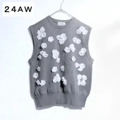 UNITED ARROWS 3D フラワーモチーフ ノースリーブニットベスト - メルカリ