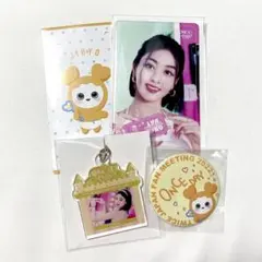 twice onceday クリアカード キーホルダー 缶バッチ ジヒョ