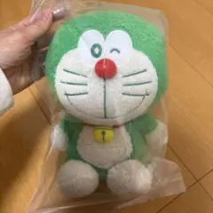入手困難！ユニクロ　タグ付き！レア！　ドラえもんぬいぐるみ