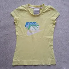 Nike イエロー Tシャツ XS