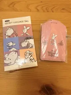 ディズニーストア　くまのプーさんシークレットラゲッジタグ　ピグレット