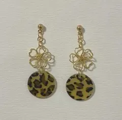 #104ハンドメイド♡イヤリングorピアス