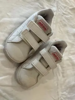 adidas ベビーシューズ ホワイト