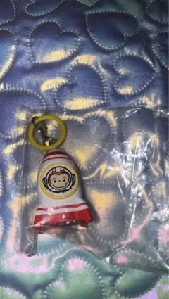 おさるのジョージ めじるしアクセサリー ロケット
