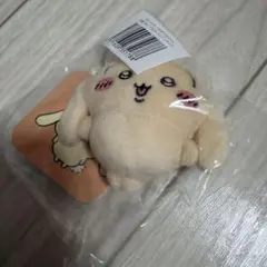 【新品未開封】ちいかわ　うさぎだらけくじ　E賞　ぬいぐるみバッジ　ヤハ