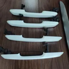 ランクル250ドアハンドルのサムネイル