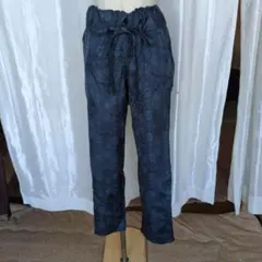 【着物リメイク】テーパードパンツ　レディース　藍色・総柄　ハンドメイド