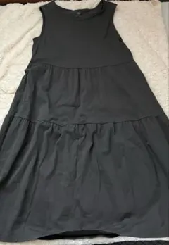 UNIQLO ノースリーブワンピース 150cm