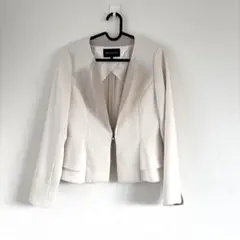 【MISCH MASCH】ミッシュマッシュ　ノーカラージャケット　ペプラム　通勤のサムネイル