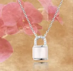 925スターリングシルバー ロック型ネックレス 天然母貝使用 ピンク プレゼント