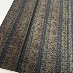 本場大島紬 縞の上品な絣柄 正絹 AK-7160