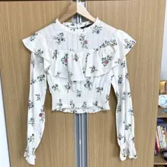 美品ザラ花柄ブラウスs