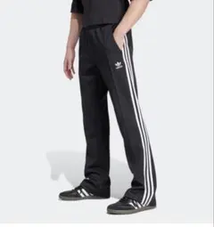 adidasアディカラー 70S トラックパンツ iz4807 ブラック