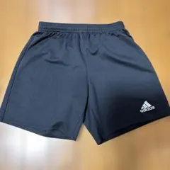 adidas 黒 ハーフパンツ サイズ150