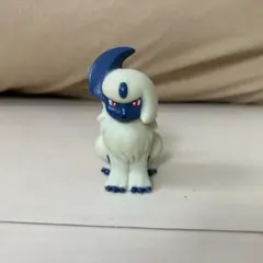 ポケモンフィギュア　アブソル
