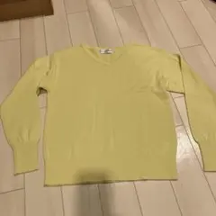 【イネド INED 】美品 Ｖネック ニット　イエロー