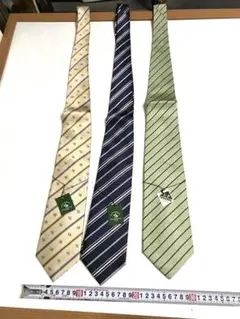 ユーピーレノマ、サンタバーバラ　シルク100% ネクタイまとめて3本★2262E