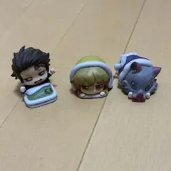 鬼滅の刃 寝そべりフィギュア 炭治郎 善逸 伊之助