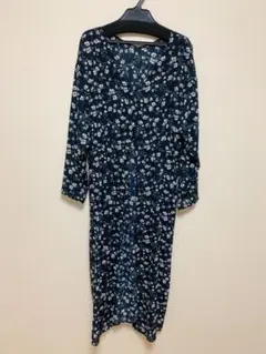 値下げ交渉可！美品！トレンド！小花柄ワンピース