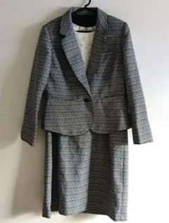 レース付きグレー系スーツセット　13AR