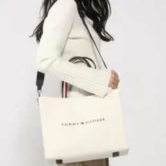 新品タグ付き　TOMMY HILFIGER 2way ショルダーバッグ ホワイト