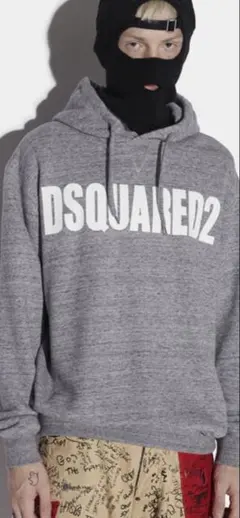 ほぼ　未使用　ディースクエアード　DSQUARED2 ロゴ　パーカー　フーディ