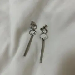 シルバー 六角形 ストレートバー イヤリング